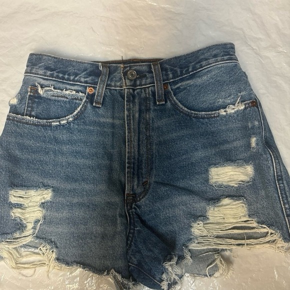 Abercrombie & Fitch Pants - Abercrombie & Fitch shorts.  Size 26/2 Natural Rise